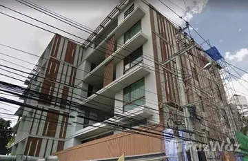 The Marvel Residence Thonglor 5 in Khlong Tan Nuea, Бангкок