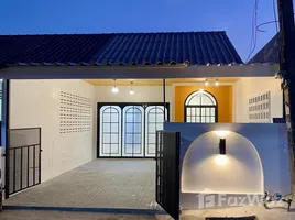 2 Bedroom Townhouse for sale in Phuket, Ratsada, Phuket Town, Phuket