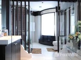 3 спален Квартира на продажу в Watermark Chaophraya, Bang Lamphu Lang