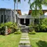 3 Habitación Villa en venta en Nai Harn Baan Bua, Rawai, Phuket Town, Phuket