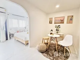 1 Habitación Departamento en venta en Baan Krungthai Condotel, Wat Ket