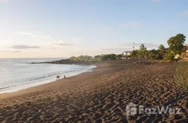 Terreno (Parcela) - Propiedad frente al mar en la playa de arena negra, Floreana - Isla Santa Mara (Floreana) (Cab. En  Pto. Velasco Ibarra), San Cristóbal, Galápagos, Ecuador