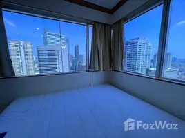 3 Bedroom Apartment for rent at Silom Suite, Si Lom