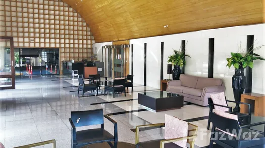 รูปถ่าย 1 of the レセプションロビーエリア at วิสต้า การ์เด้น