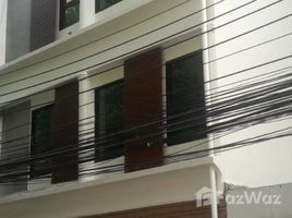 9 Bedrooms Townhouse for rent in Khlong Tan Nuea, Bangkok 4 Storey Townhouse For Sale In Soi Prommitr