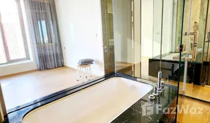 1 Bedroom Condo for sale in Si Lom, Bangkok Saladaeng One