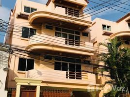 4 chambre Maison de ville for rent in FazWaz.fr, Khlong Tan Nuea, Watthana, Bangkok, Thaïlande
