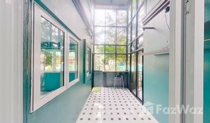 3 Schlafzimmern Reihenhaus zu verkaufen in Sai Mai, Bangkok Baan Chanthakarn Permsin 58