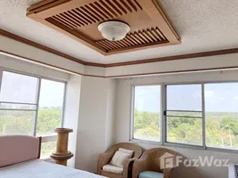 ขายคอนโด 2 ห้องนอน ในโครงการ พีเอ็มวาย บีช คอนโด, เนินพระ