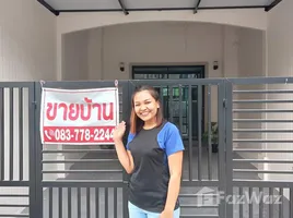 2 Schlafzimmer Reihenhaus zu verkaufen in Lam Luk Ka, Pathum Thani, Khu Khot, Lam Luk Ka, Pathum Thani