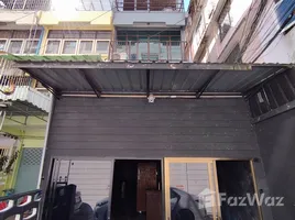 ร้านขายของ 5 ห้องนอน ให้เช่า ในทำเล สีลม, กรุงเทพมหานคร, สีลม, บางรัก