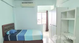 Available Units at Pattanakarn Life Complex