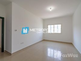 3 спален Квартира на продажу в Tower 34, Al Reef Downtown