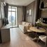 1 спален Кондо в аренду в Rhythm Ekkamai Estate, Khlong Tan Nuea