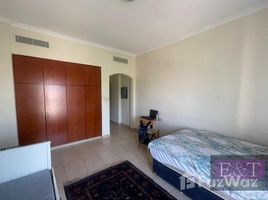 2 спален Квартира на продажу в Lake Apartments E, Lake Apartments, Green Community