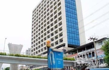 Richy Tower in ปากคลองภาษีเจริญ, Бангкок