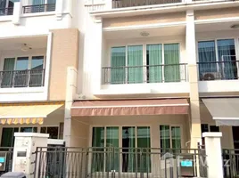 บ้านเดี่ยว 3 ห้องนอน ให้เช่า ในทำเล ยานนาวา, กรุงเทพมหานคร, ยานนาวา, สาทร, กรุงเทพมหานคร