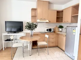 Studio Condo for rent at The Grand Regent, Lumphini