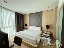 1 Bedroom Condo for sale at Sky Walk Residences, Phra Khanong Nuea