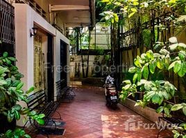 在Large 3BR fusion-Khmer townhouse for rent Chaktomuk $950/month出售的3 卧室 住宅, Chakto Mukh, Doun Penh