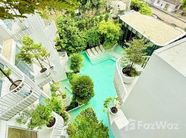 1 спален Кондо в аренду в Chewathai Residence Thonglor, Khlong Tan Nuea