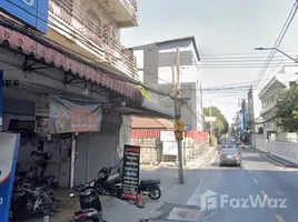 180 m2 Office for sale in Thaïlande, Sam Sen Nok, Huai Khwang, Bangkok, Thaïlande