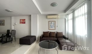 3 Bedrooms Townhouse for sale in Ratsada, Phuket 