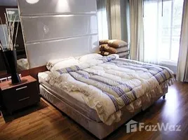 3 Bedroom Condo for rent at JJ Mansion, Khlong Toei Nuea
