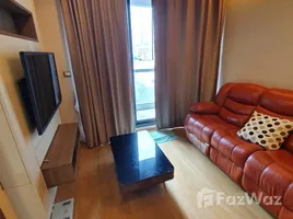 1 chambre Condominium à louer à , Si Lom