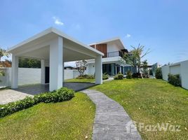 4 Bedroom Villa for sale in Hang Dong, Chiang Mai, San Phak Wan, Hang Dong