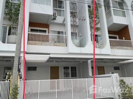 ทาวน์เฮ้าส์ 3 ห้องนอน ให้เช่า ในโครงการ โมโนทาว 3 สันผีเสื้อ, สันผีเสื้อ