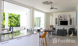 4 Schlafzimmern Villa zu verkaufen in Ko Kaeo, Phuket The Oasis Phuket