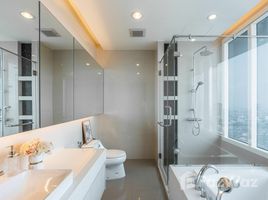 3 Bedroom Condo for sale at Menam Residences, Wat Phraya Krai