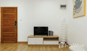 Studio Condo for sale in Nong Pa Khrang, Chiang Mai SR Complex