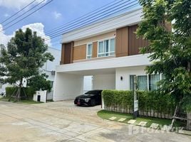 4 Bedroom House for rent at Moden Bangna Theparak, Bang Phriang, Bang Bo, Samut Prakan, Thailand