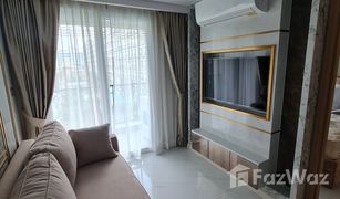 1 Schlafzimmer Wohnung zu verkaufen in Nong Prue, Pattaya Dusit Grand Park 2