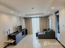 2 Habitación Departamento en alquiler en Avenue 61, Khlong Tan Nuea