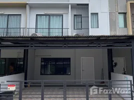 The Connect Onnut-Wongwann で賃貸用の 3 ベッドルーム 一軒家, Dokmai