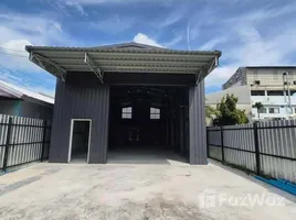 คลังสินค้า ให้เช่า ในทำเล ลาดพร้าว, กรุงเทพมหานคร, ลาดพร้าว, ลาดพร้าว