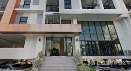 Available Units at ลักซูรี่ คอนโดมิเนียม