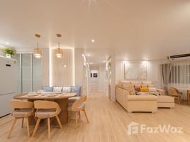 Fortune Condo Town에서 임대할 3 침실 콘도, Chong Nonsi