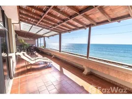 在Large beachfront condo with open terrace!出售的3 卧室 住宅, Manta, Manta, Manabi