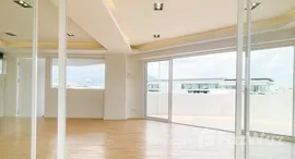 Ruankam Tower Condominium에서 사용 가능한 장치