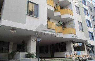 CARRERA 30 # 20-63 APTO. 1003 UNIDAD RESIDENCIAL LOS GERANIOS in , Santander