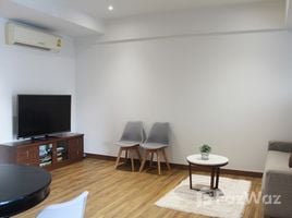 2 спален Кондо в аренду в Prasanmitr Condominium, Khlong Toei Nuea