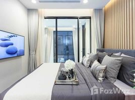 2 Bedroom Condo for sale at Maru Ekkamai 2, Khlong Tan Nuea