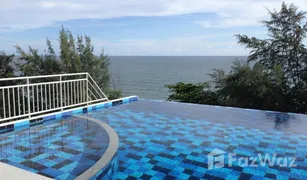 2 Schlafzimmern Wohnung zu verkaufen in Kram, Rayong Grand Beach