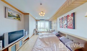 1 Bedroom Condo for sale in Khlong Ton Sai, Bangkok Baan Sathorn Chaophraya