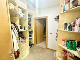 2 спален Квартира на продажу в Al Khushkar, Shoreline Apartments