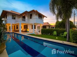 4 Bedrooms Villa for rent in Nong Kae, Hua Hin Khao Ta Kiab: 4 Bedrooms with walking distance to Beach!